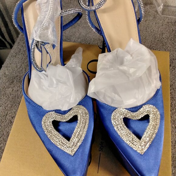 💎 Coutgo Royal Blue Rhinestone Heart Heels Size 9 Ankle Strap Dress Pumps point - Picture 1 of 13